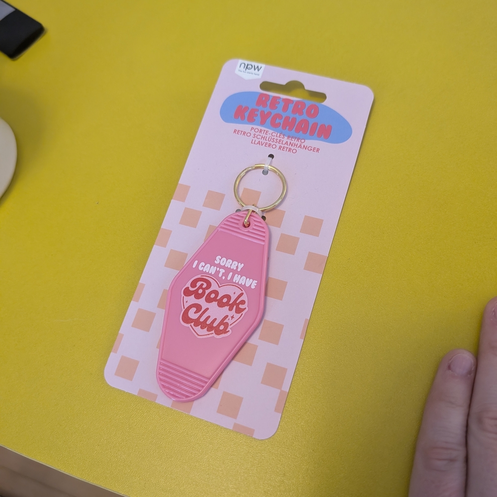 Pink Retro Keychain - Picture 2 of 3